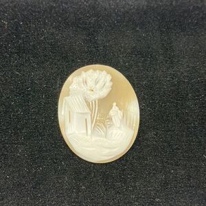 Vintage carved genuine cameo shell